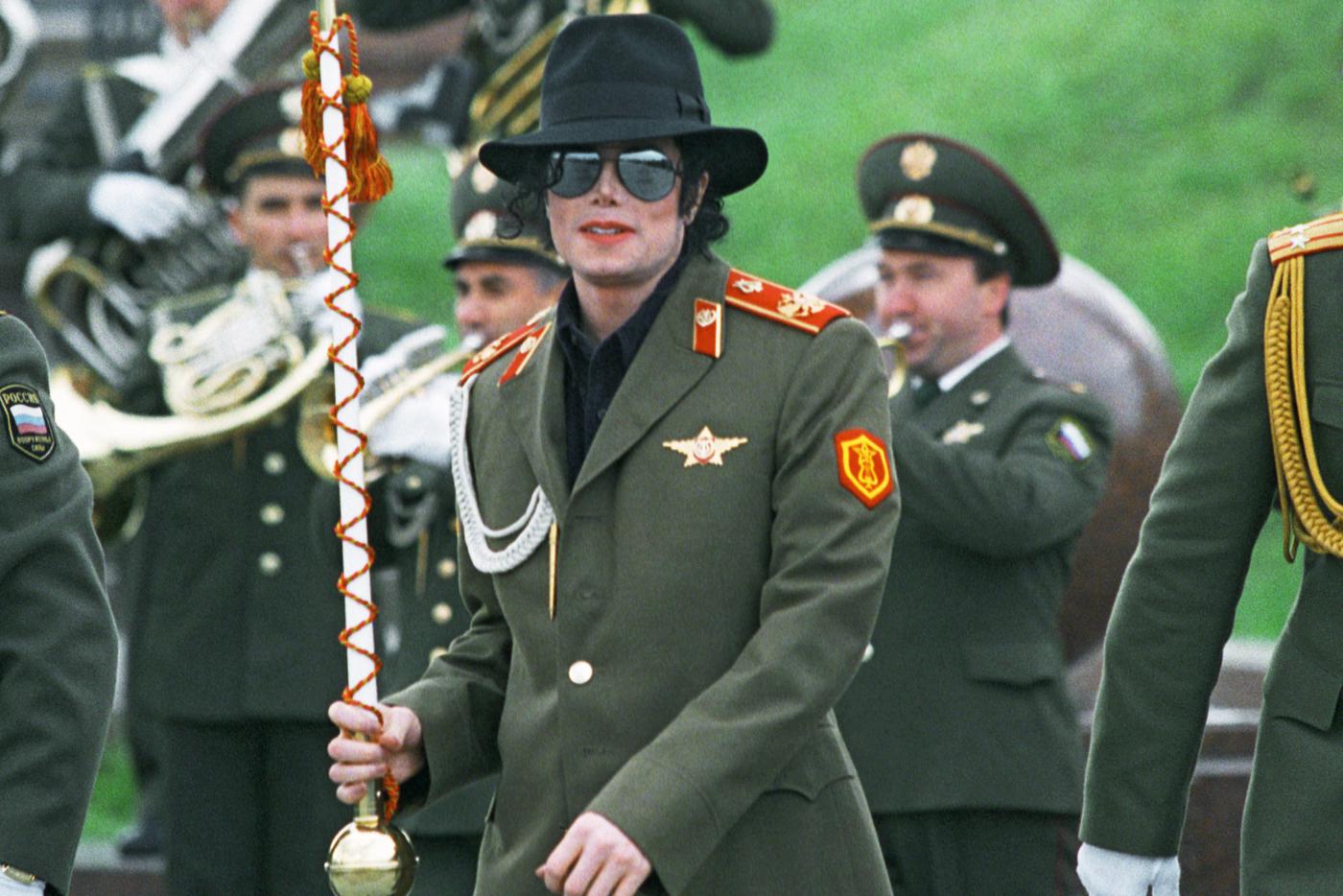Майкл джексон в москве 1993 фото