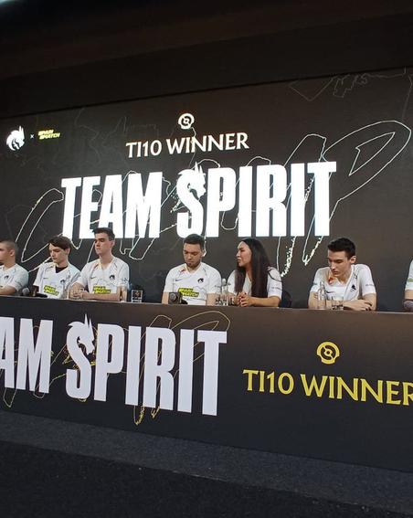 Чемпиону мира по Dota-2 пришлось бросить учёбу в МГУ ради победы на турнире