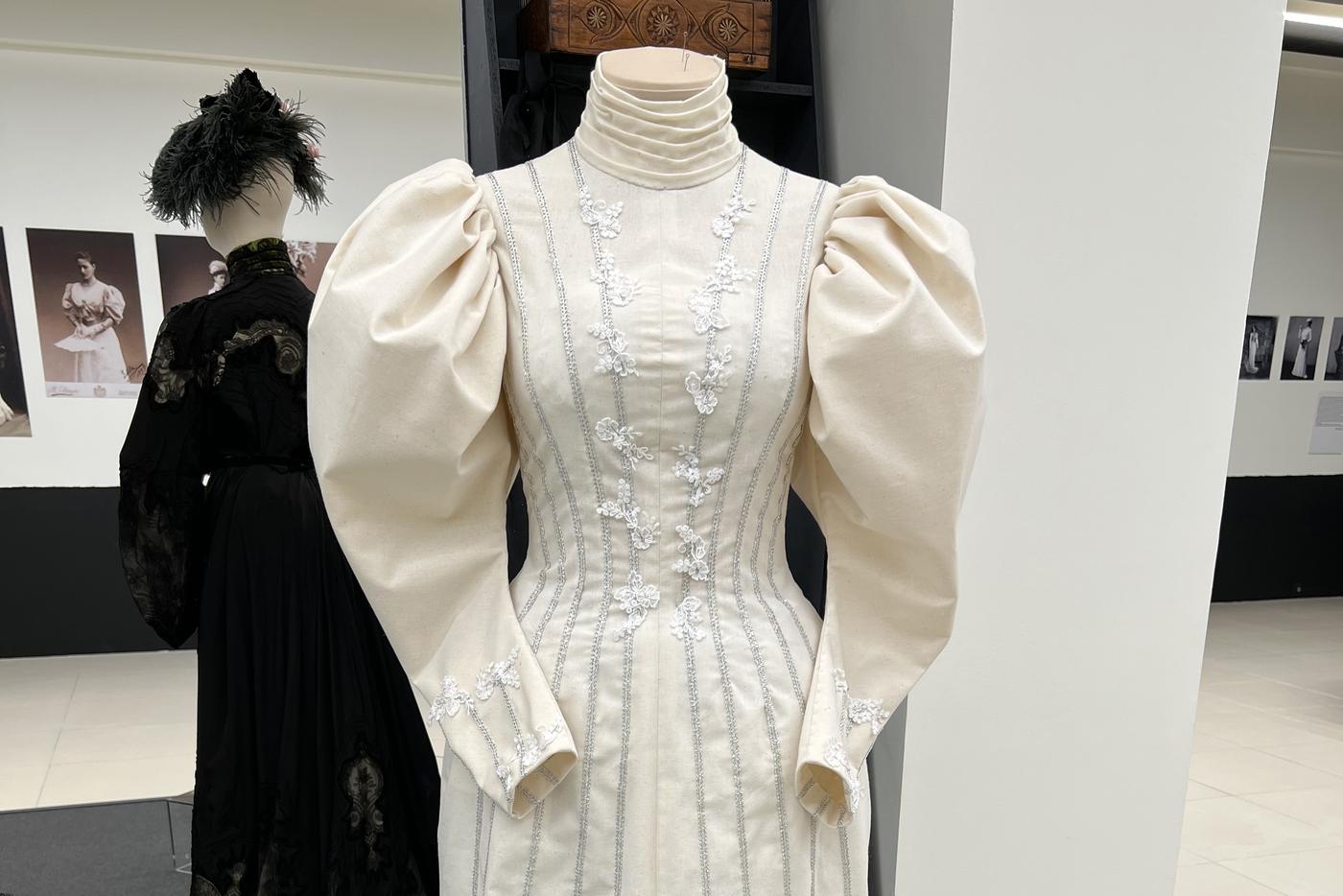 Макет визитного платья Императрица Александры Фёдоровны.