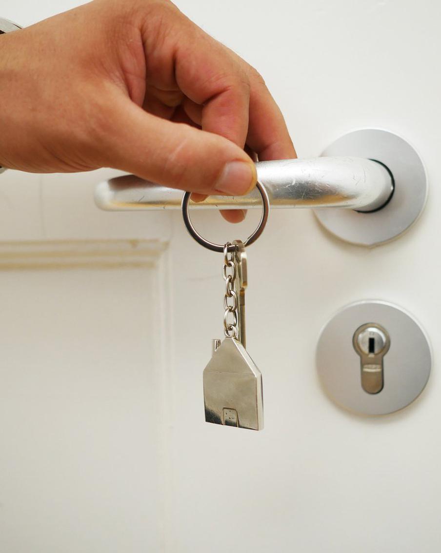 Первые квартиры акции "Вакцина – твой ключ к здоровью" разыграют среди прошедших вакцинацию