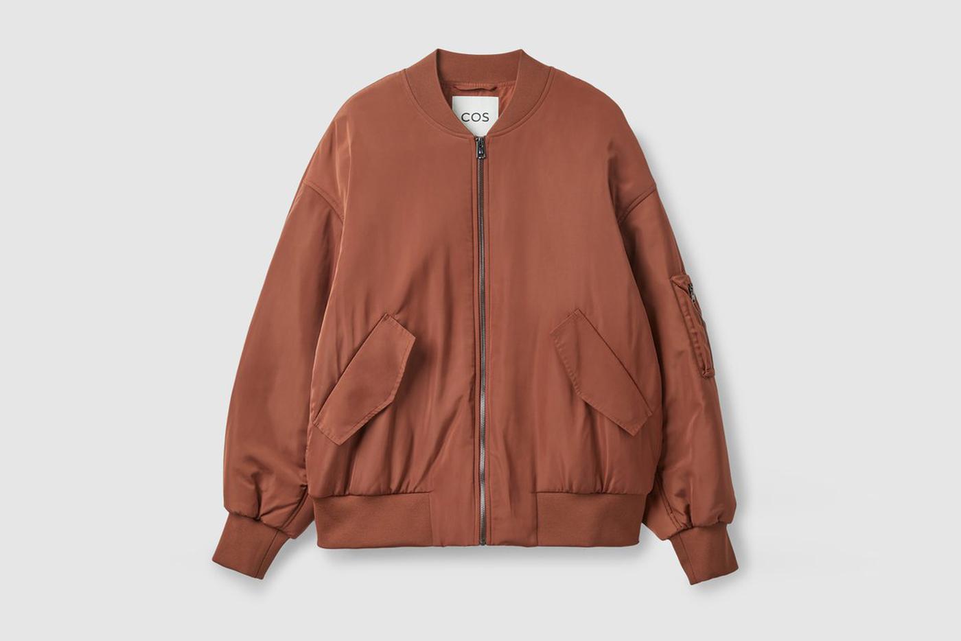 COS (10 990 руб.)