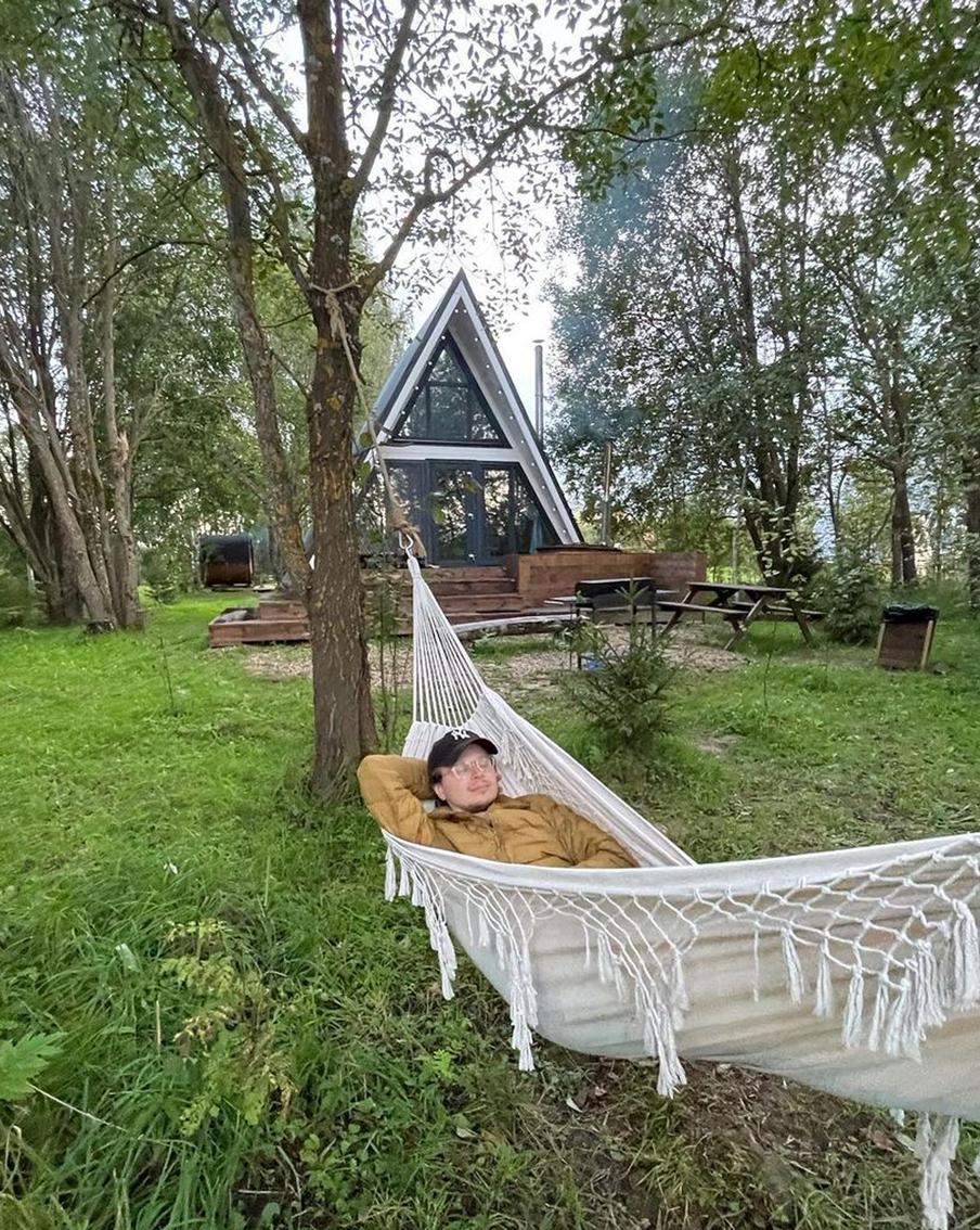Что такое "глэмпинг" и почему это так здорово? Отдых на природе в необычных домиках становится всё популярнее