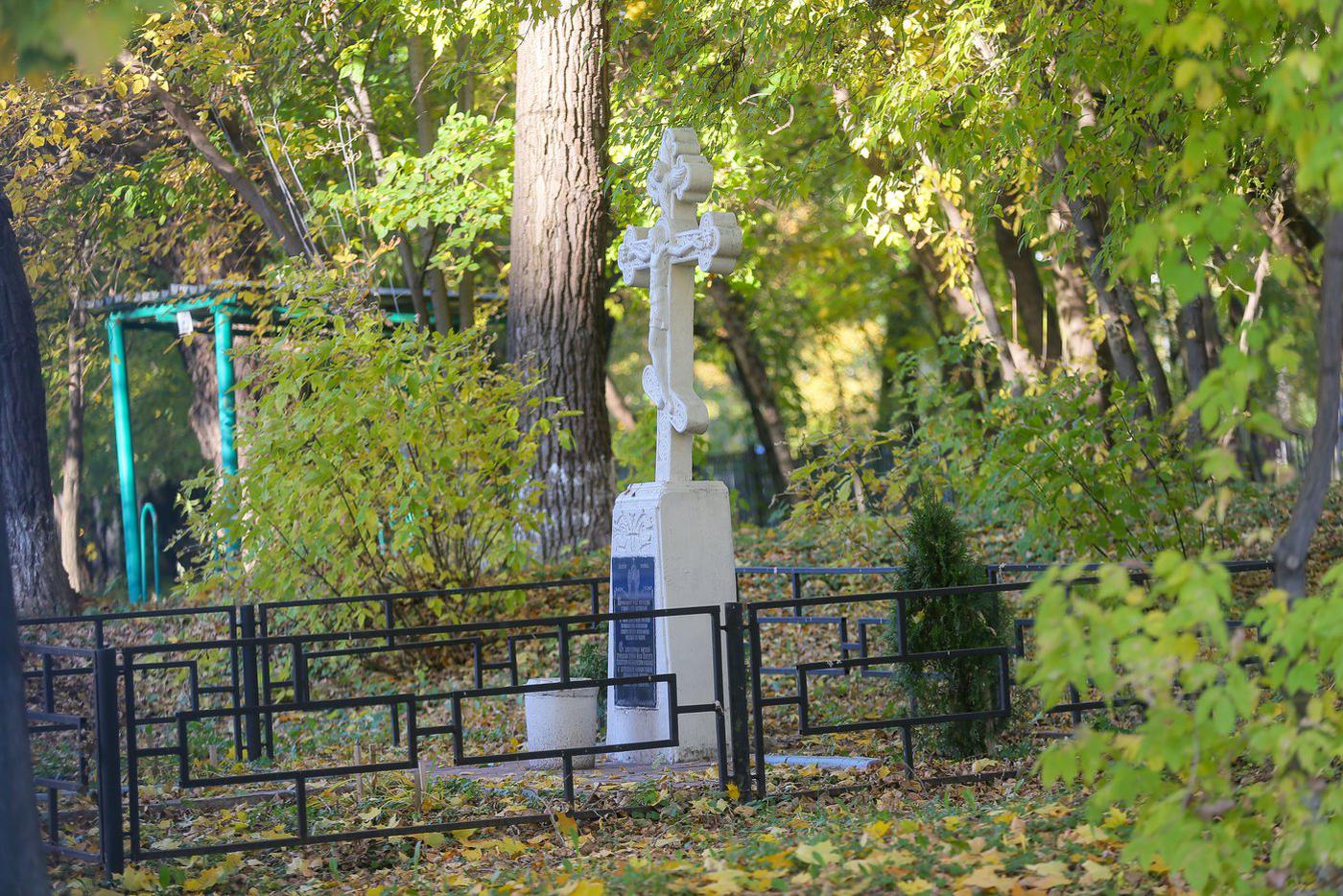Адрес: улица Советской Армии, 12