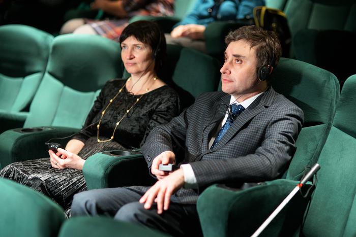 Тифлок для Уэса Андерсона: незрячие и слабовидящие станут кинозрителями