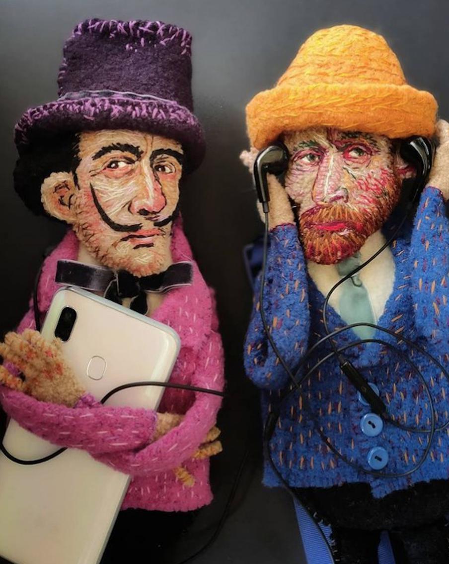 "О чём бы говорили люди, жившие в разных веках? Что, например, Дали сказал бы Ван Гогу при условии, что у Сальвадора в кармане новый гаджет и наушники? Сошлись бы они в музыкальных вкусах или нет?"