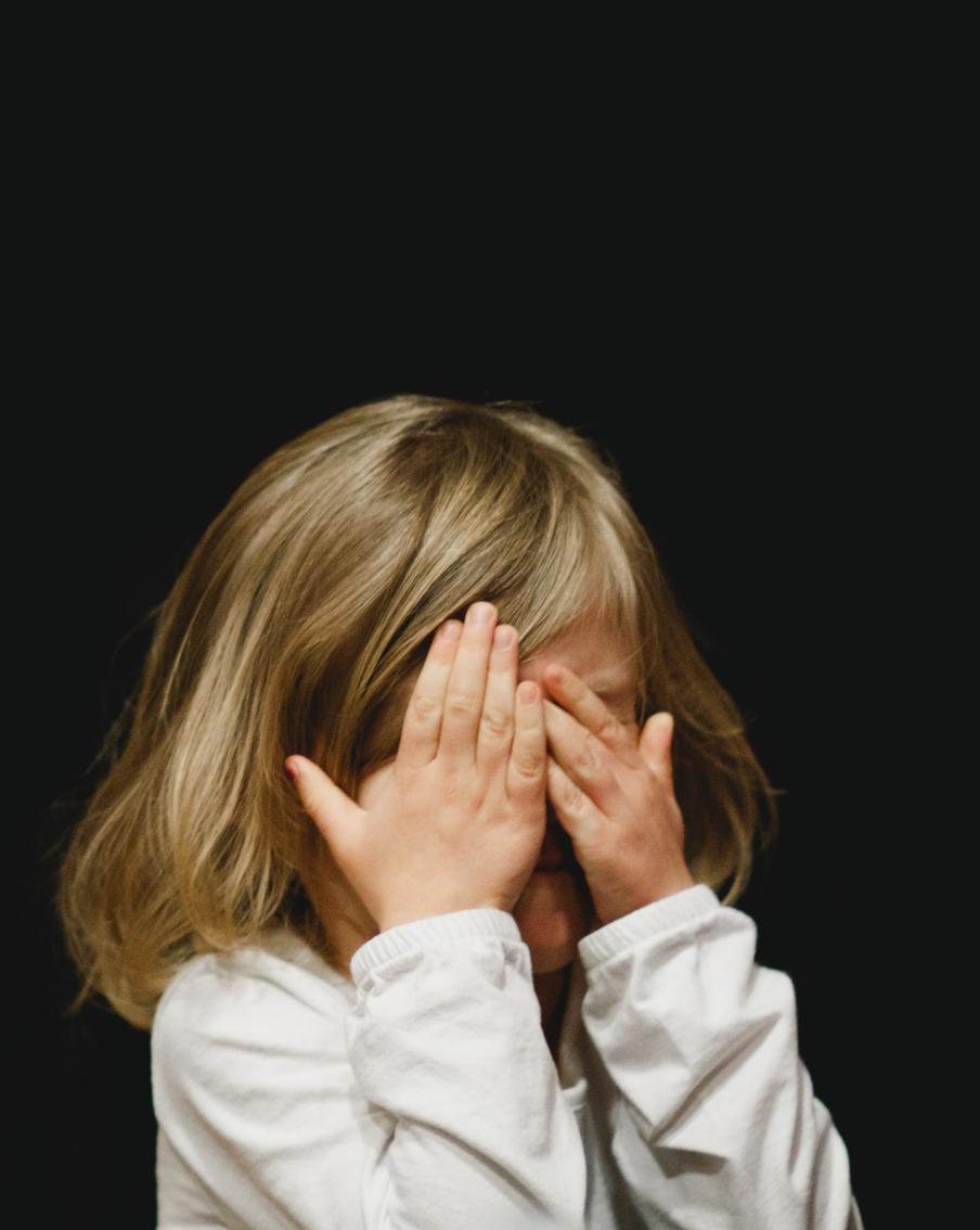 Чему и как учили родители: москвичи рассказала о воспитании и наказаниях