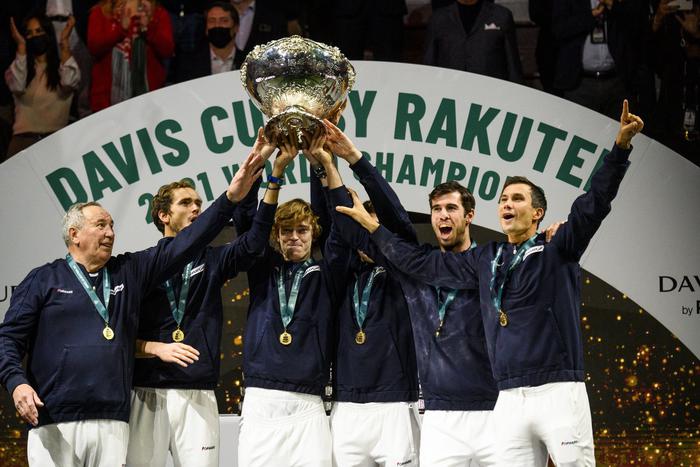 Кубок Дэвиса вернулся в Россию после 15-летнего перерыва