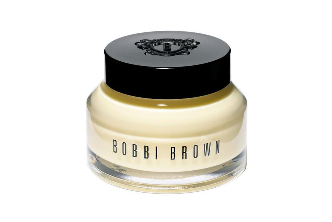Крем-основа для лица Bobbi Brown Vitamin Enriched Face Base (4845 – 5700 руб.).