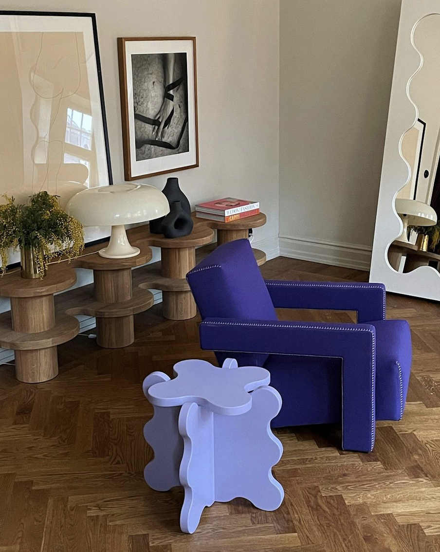 Детали в этом оттенке выгодно подчеркнут натуральный цвет дерева.