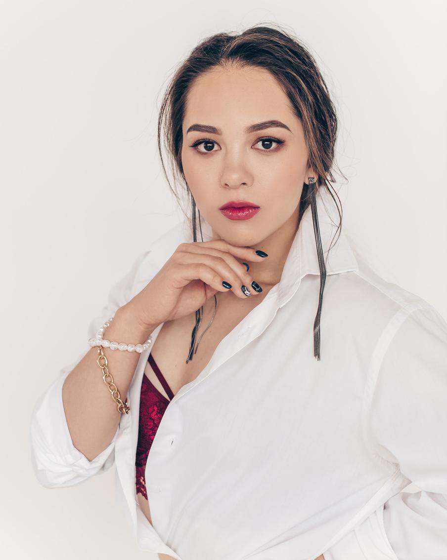 Ольга Тё вне помоста