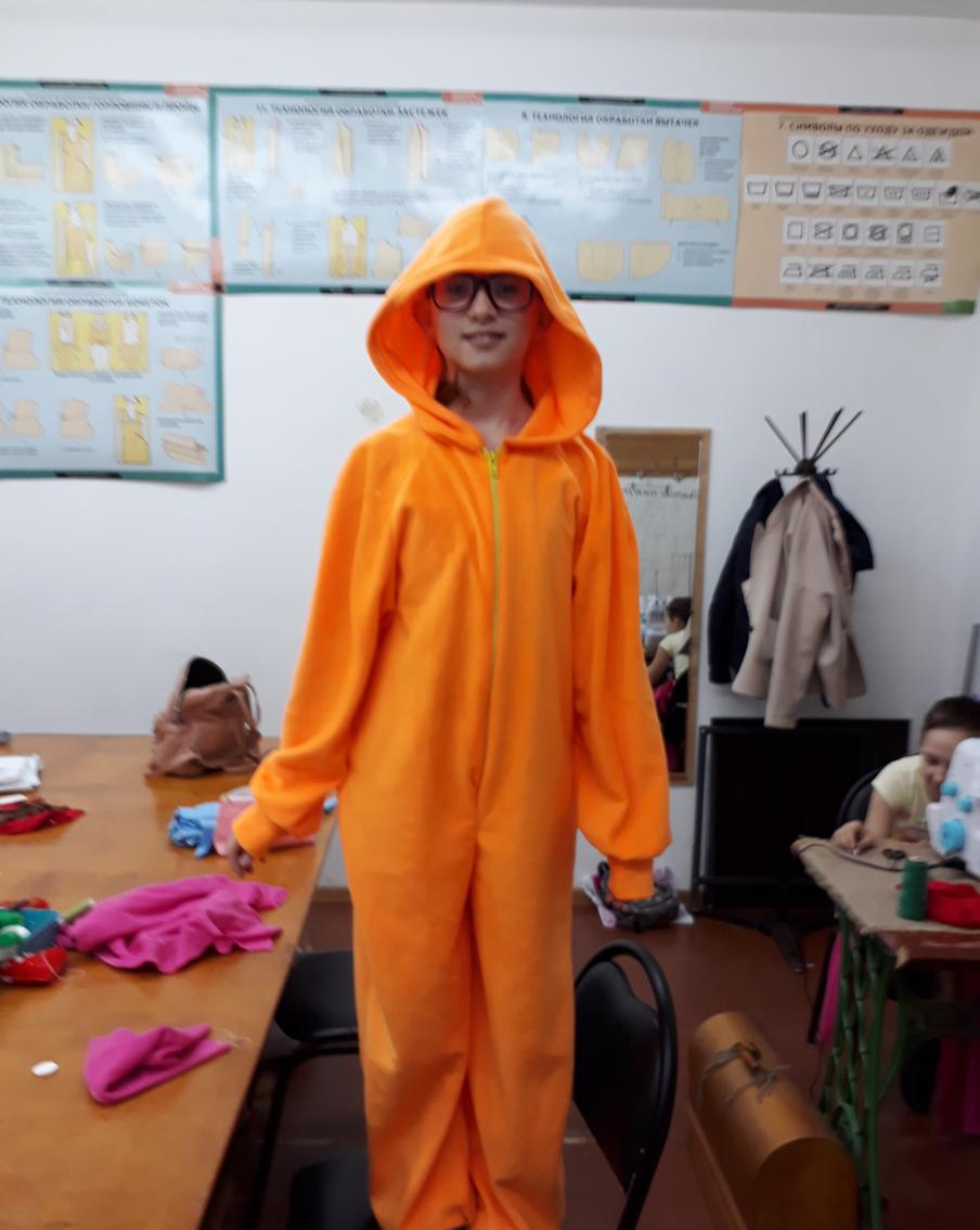 Анастасия Кравченко самостоятельно сшила кигуруми в 12 лет.
