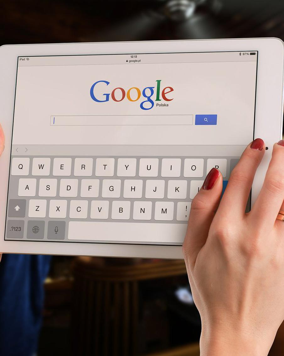 Что такое "тагдалия, "надоли"  и "с кого" может быть уборщик: какие слова проверяют россияне в поиске