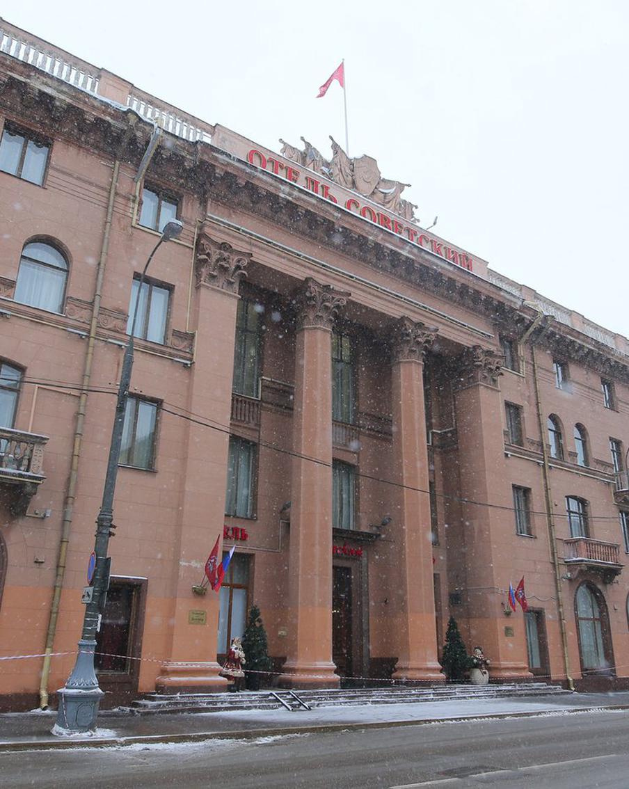 В "Советской" сын Сталина скрашивал одиночество, а Распутин бил зеркала. Исторический отель в столице хранит в себе кладезь историй