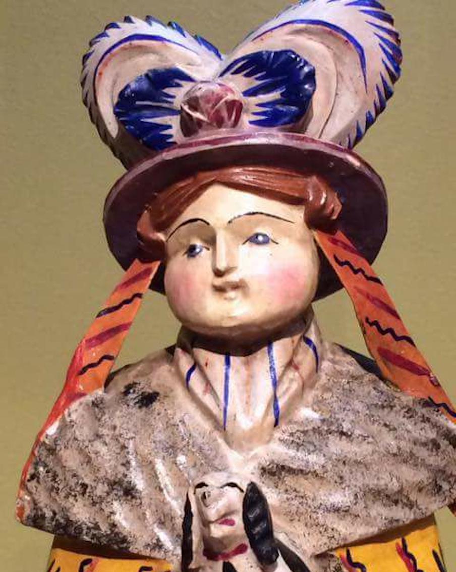 Игрушки из дерева созданы с помощью ножа и горбушки.