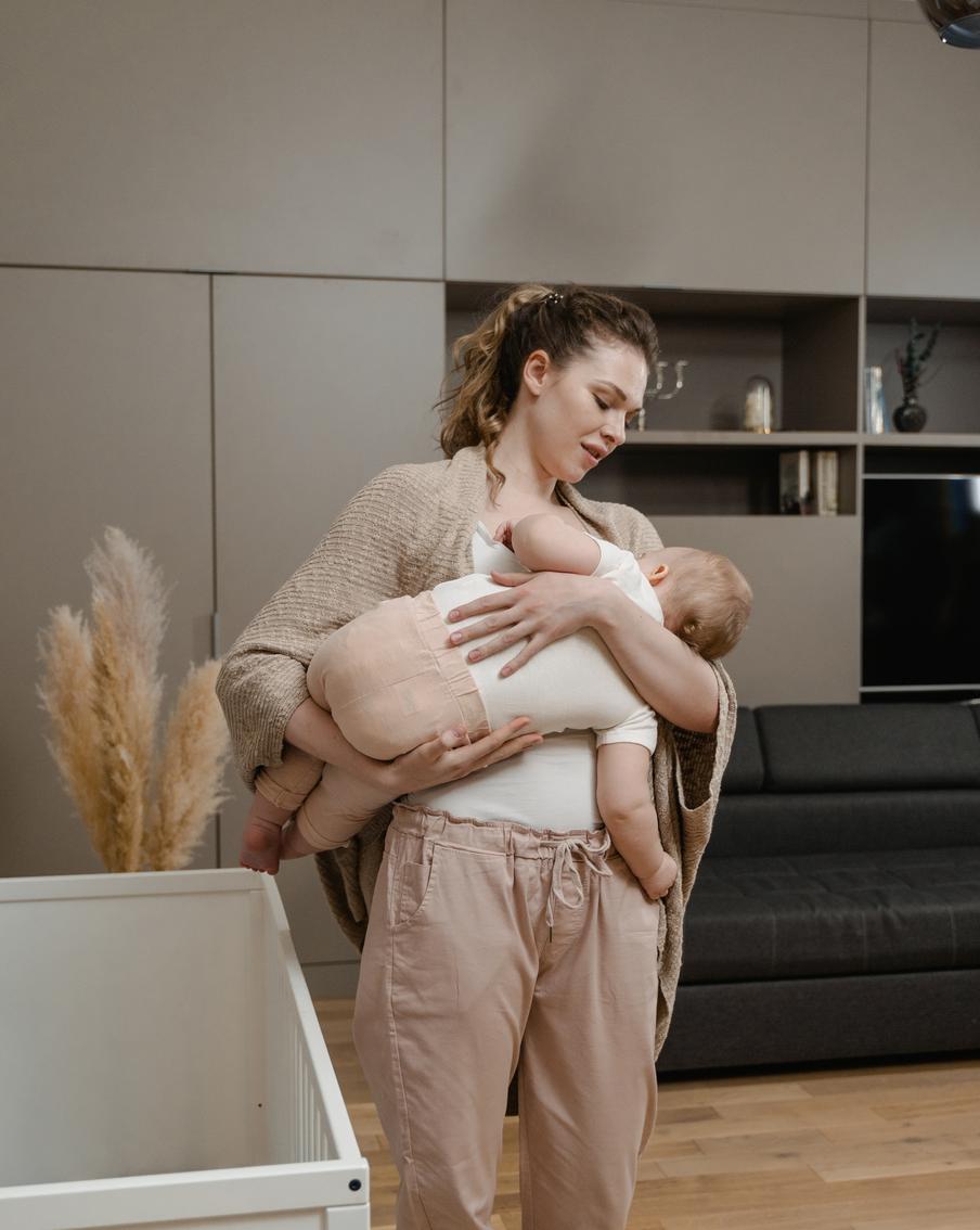 Облегчая материнство: гаджеты и уход, которые будут полезны маме и ребёнку