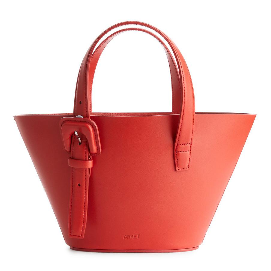 Сумка геометрической формы Arket.