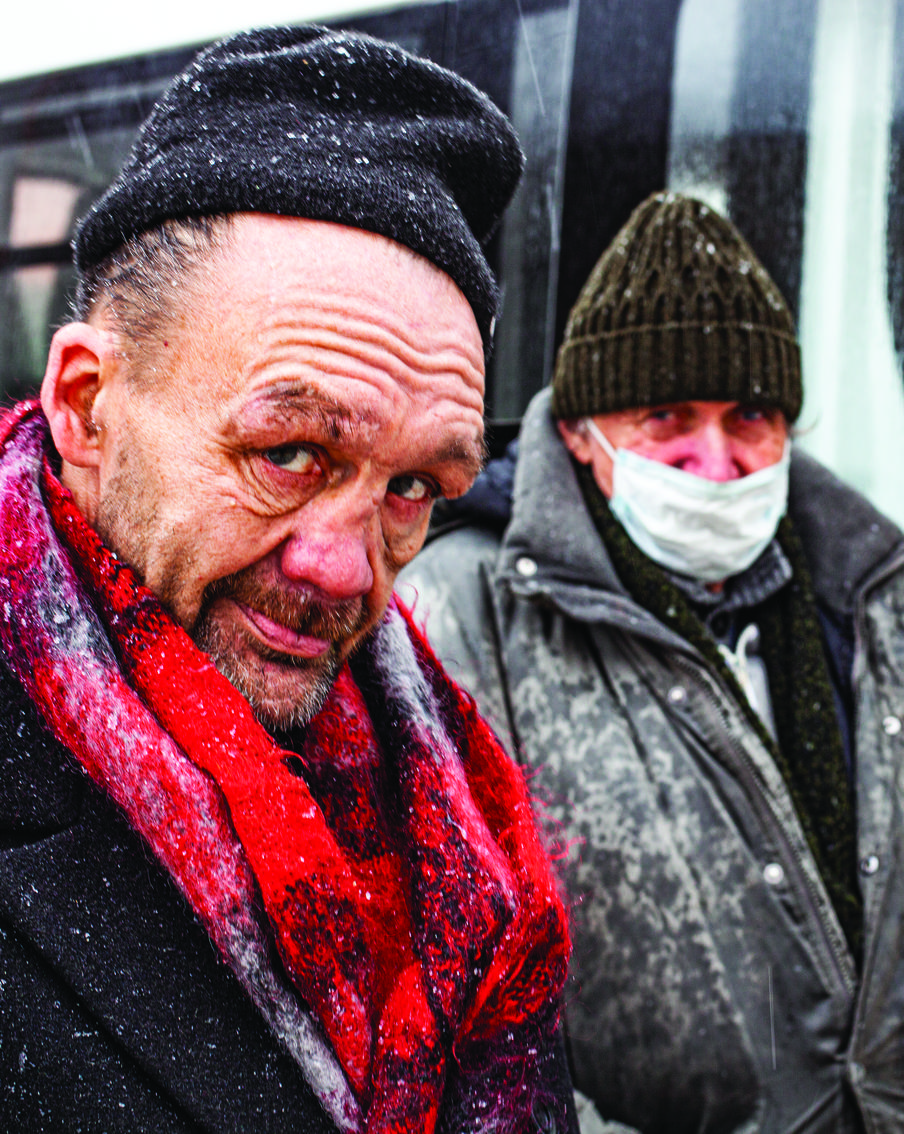 Никто не хотел замерзать: как устроен один из 16 пунктов обогрева для бездомных в Москве