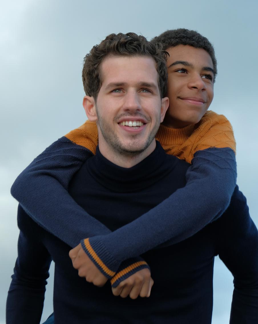 Внук знаменитого французского актёра Жан-Поля Бельмондо снялся в фильме. Мы взяли у него большое интервью о кино и о жизни