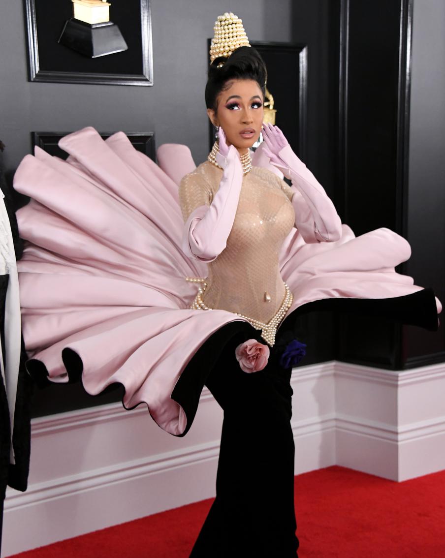 Карди Би в винтажном наряде Mugler на премии Grammy 2019.
