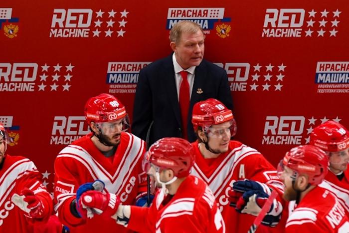 Сборная России по хоккею готовится защитить олимпийский титул. Оцениваем состав команды вместе с экспертом
