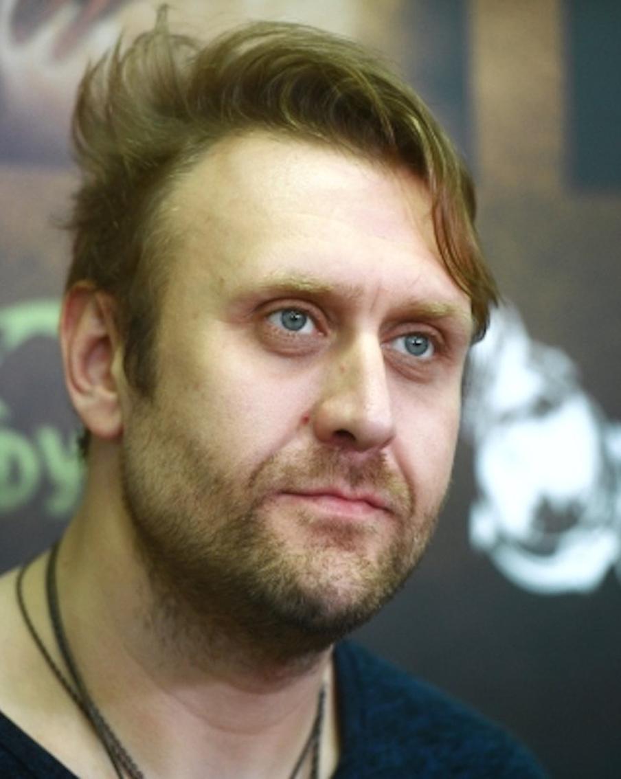 "Я тульский немец, люблю поплакать, но знаю счёт деньгам": Николай Шрайбер – о тату, любимых фильмах и жизненном кредо