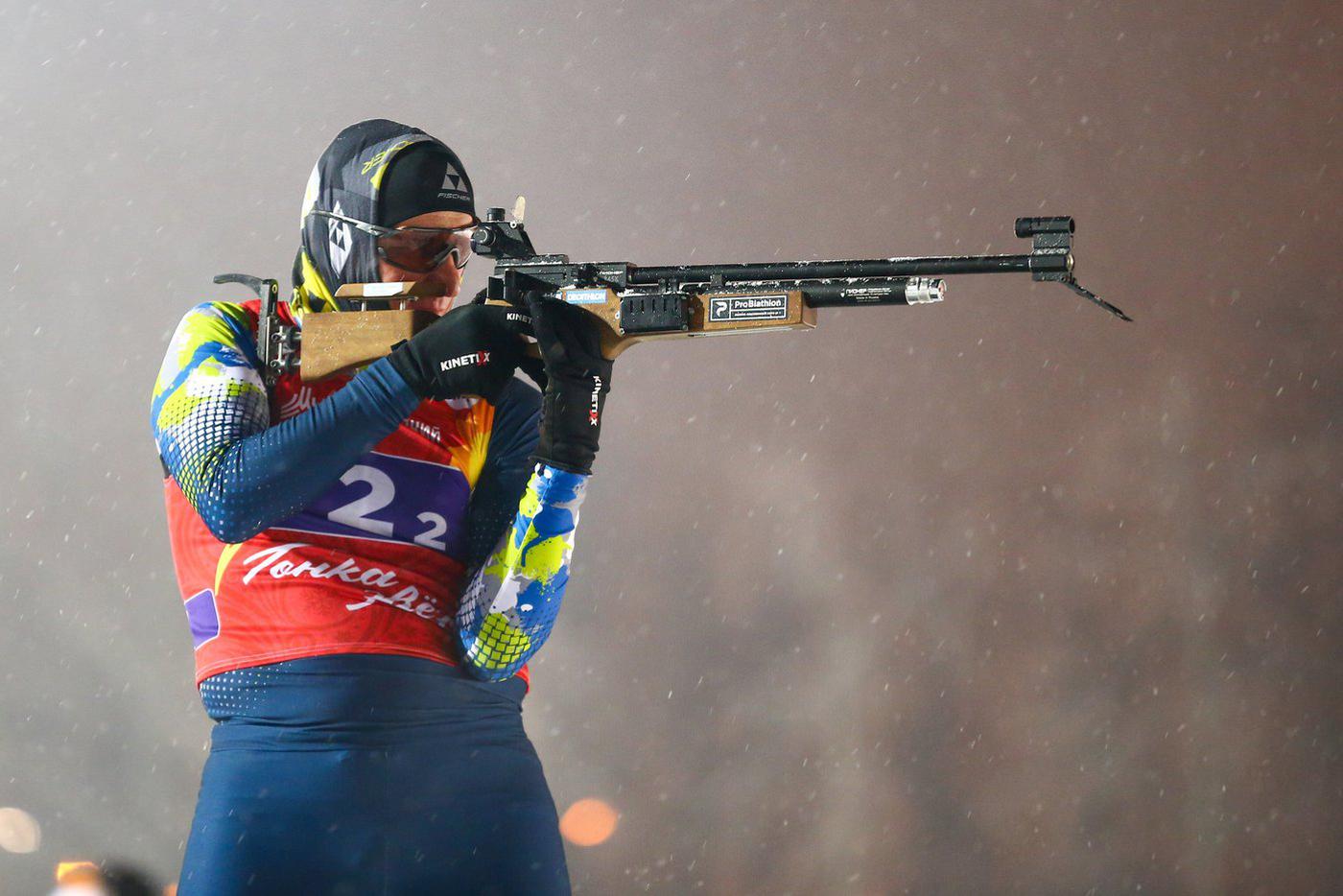 Соревнования по биатлону «Гонка звезд» на лыжно-биатлонной трассе в «Лужниках».