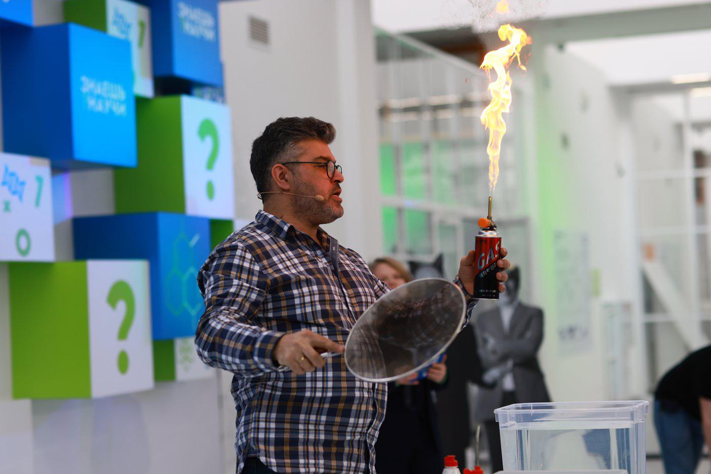 В МИСиС состоялась церемония награждения конкурса "Знаешь? Научи".