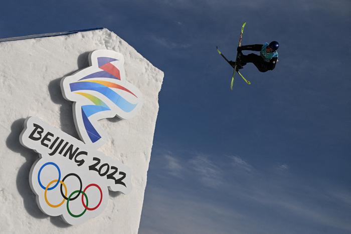 Большунов, Логинов, Таталина – в фаворитах: на Олимпиаде ожидается российский "медалепад"