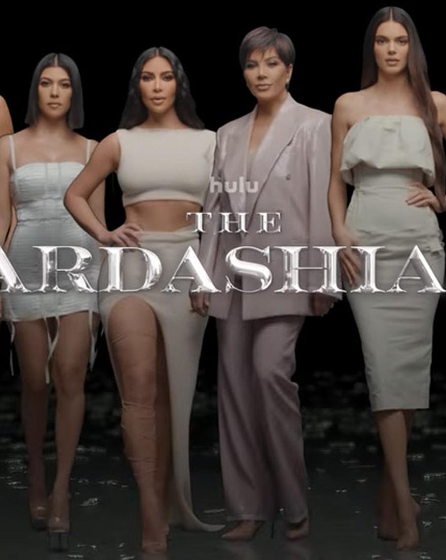 Больше не "многодетная семья чудаков"... Клан Кардашьян – Дженнер выпускает новое шоу о себе