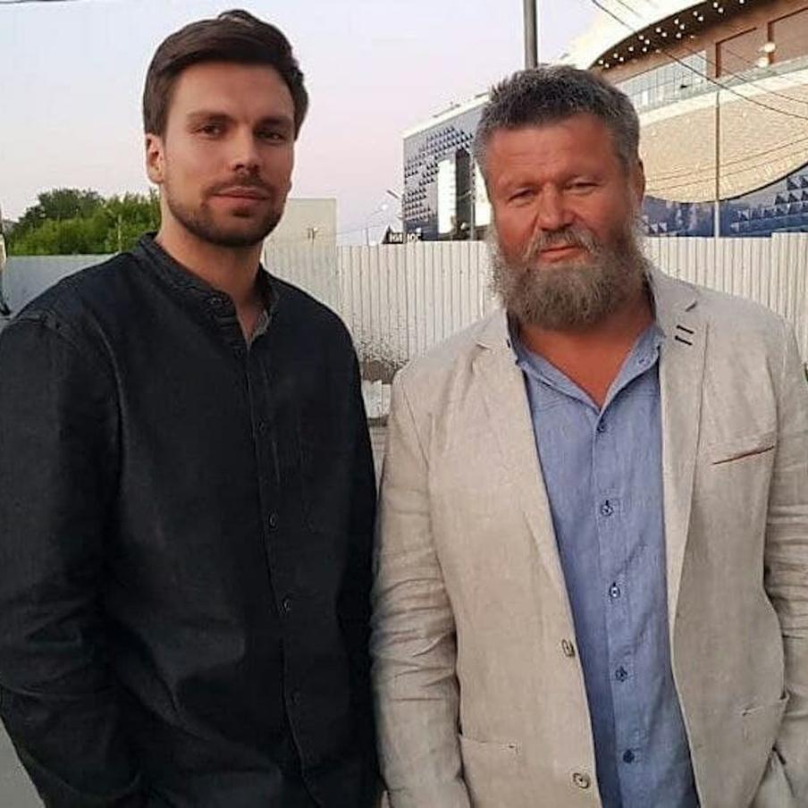 Олег Тактаров с сыном Сергеем.