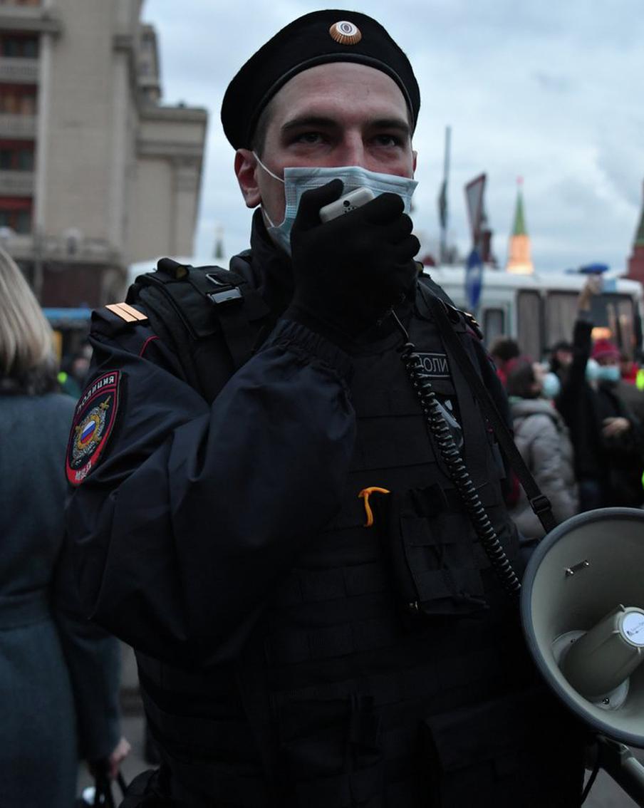 Прокуратура напомнила об ответственности за призывы к проведению "антивоенных" акций