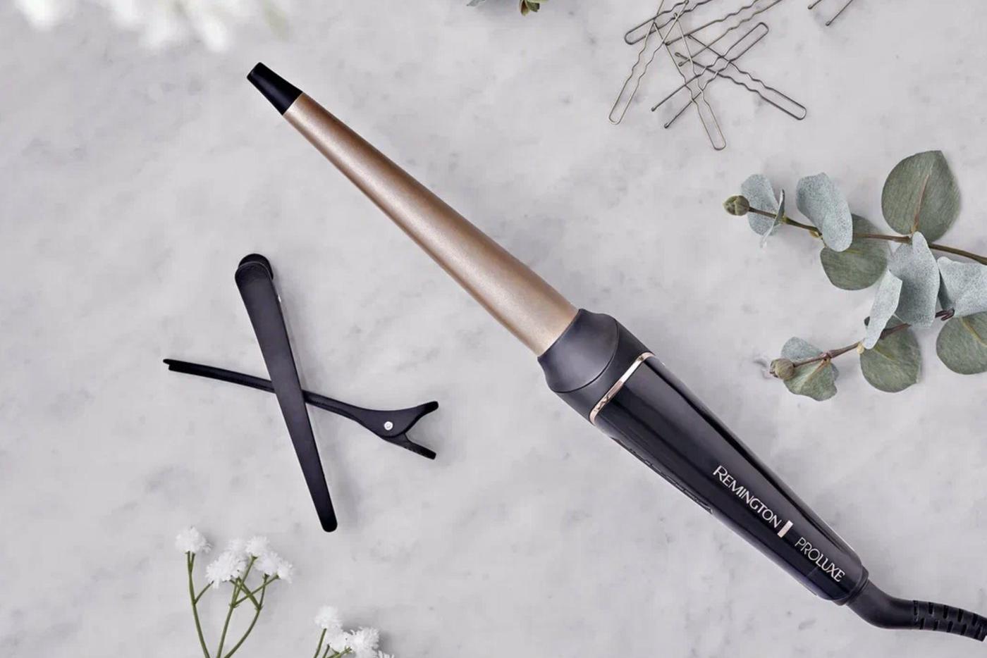 Конические щипцы для завивки Remington ProLuxe.