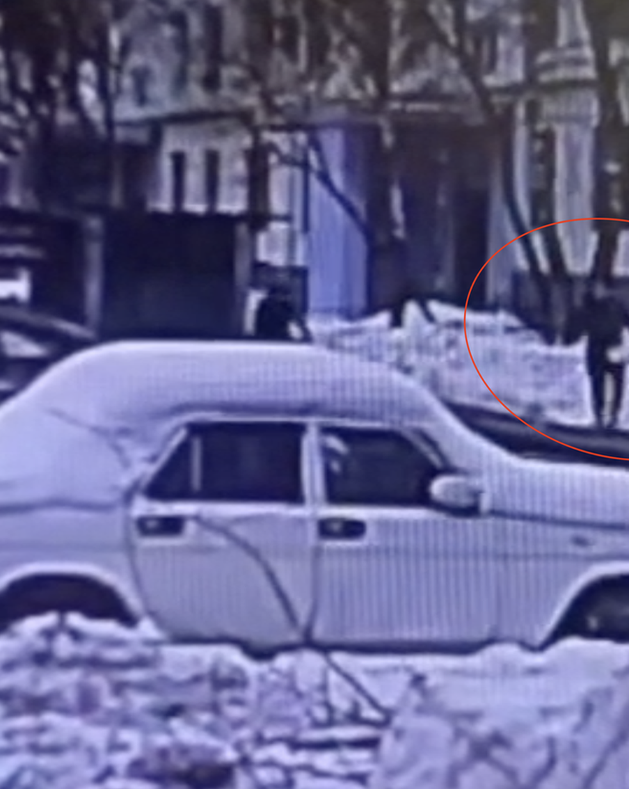 Профессиональная бдительность не подвела. В свой выходной полицейский распознал и задержал мошенников