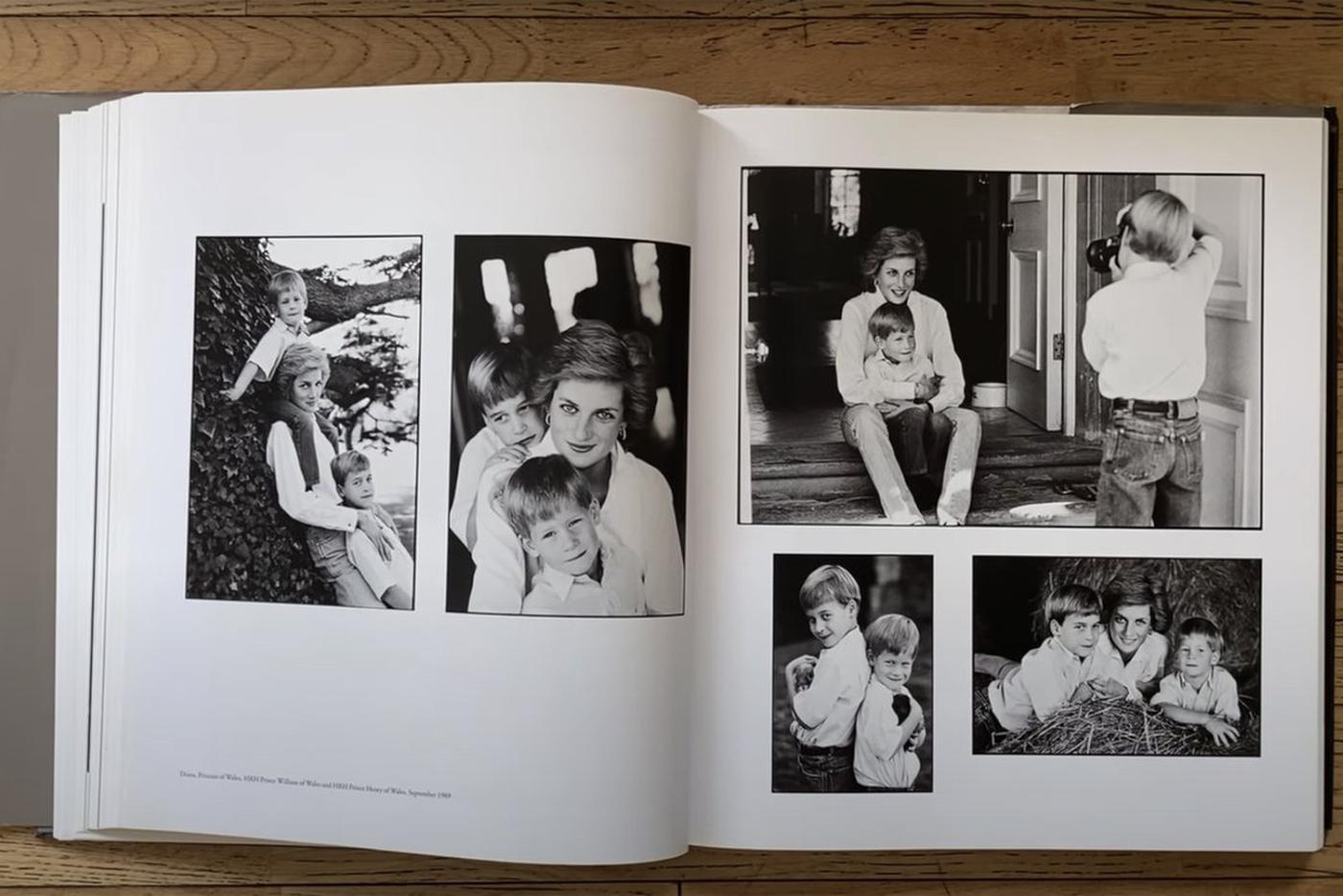 Принцесса Диана с детьми в фотоальбоме Patrick Demarchelier Portfolio Book.