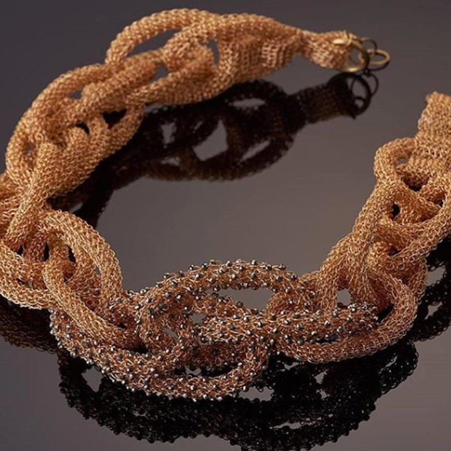 Колье из проволоки