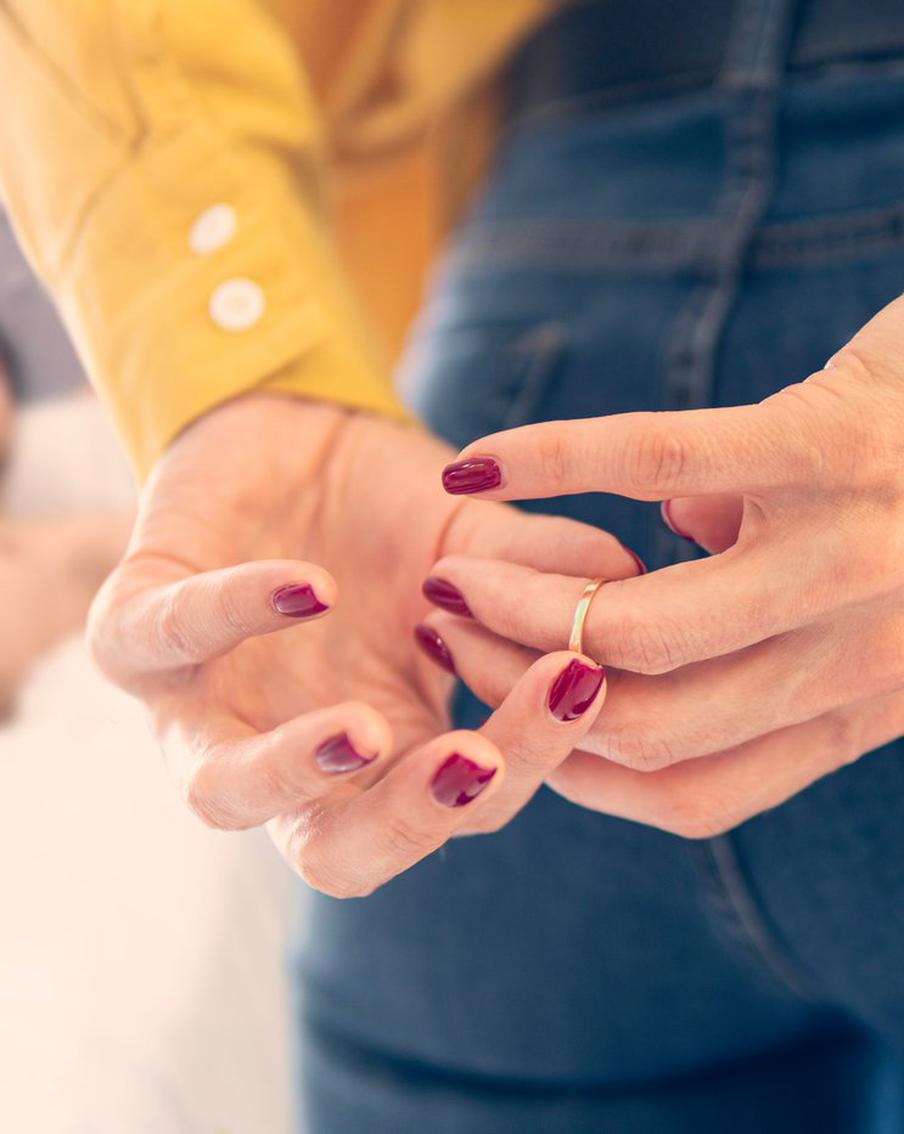 Ваш партнёр вам изменил. Какие шаги точно не стоит предпринимать