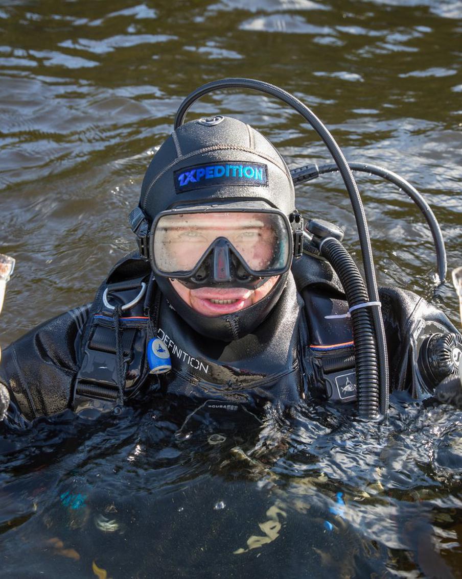 Со дна Ладоги подняли молоко, которому 80 лет