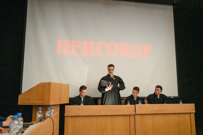 Нюрнбергский процесс воссоздали на Остоженке. Главных нацистских преступников сыграли студенты