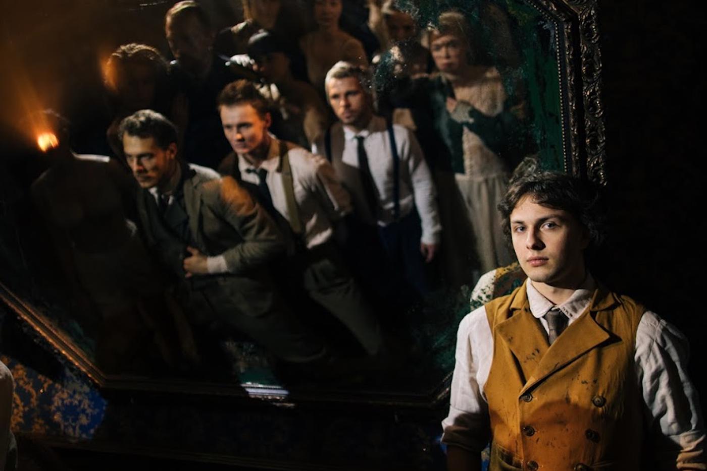 Иммерсивный театр дарит новые эмоции. Зрители признаются, что словно бы сходили к психологу