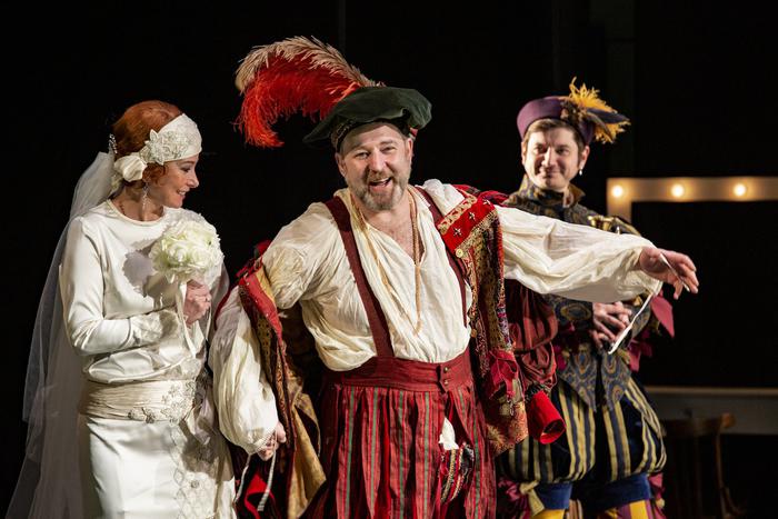 "Укрощение строптивой" – премьера в театре им. Моссовета. Спектакль собрал звёзд и сумел удивить публику