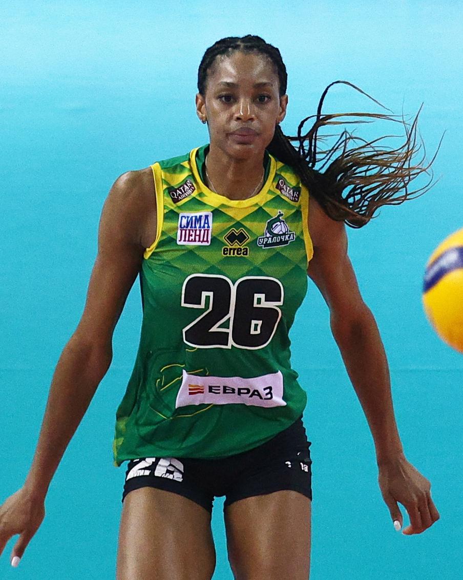 "Исполком примет решение": российский волейбол попал в эпицентр расистского скандала