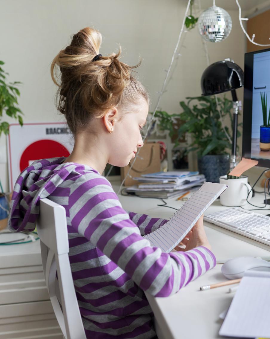 Два языка, оба – родные: зачем растить из ребёнка билингва