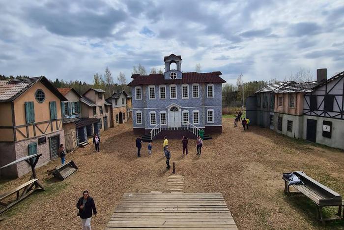 Город-призрак оказался настоящей киностудией. На легендарном месте съёмок фильма может побывать каждый