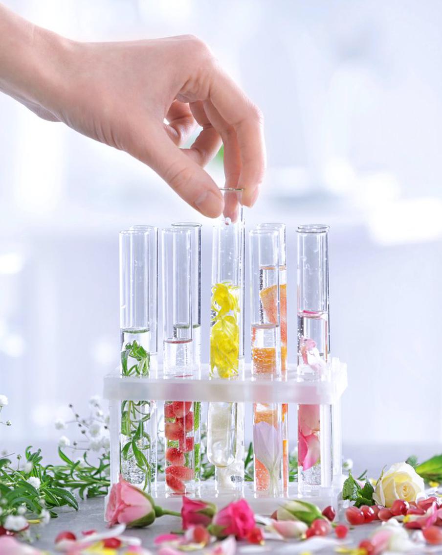 Чему учат в парфюмерных школах, или Как овладеть искусством создания ароматов