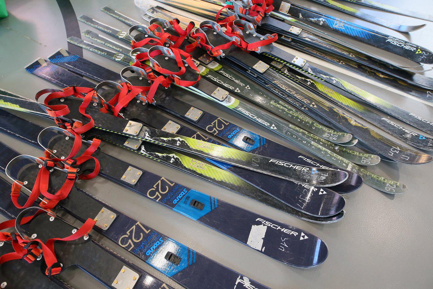 У спортивного отряда будут современные лыжи.