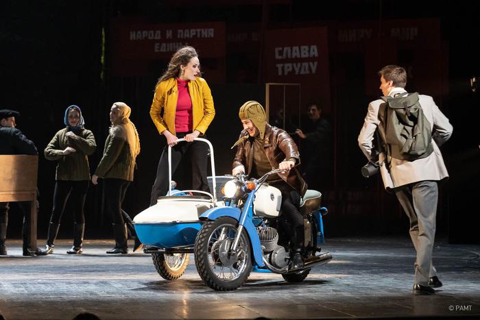 Что за глупый скворец смог очаровать Музу?