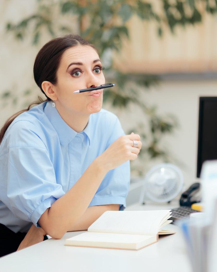 Замечали, что порой подтормаживаете на работе, не желая браться за дела? Возможно, всему виной ваша склонность к прокрастинации