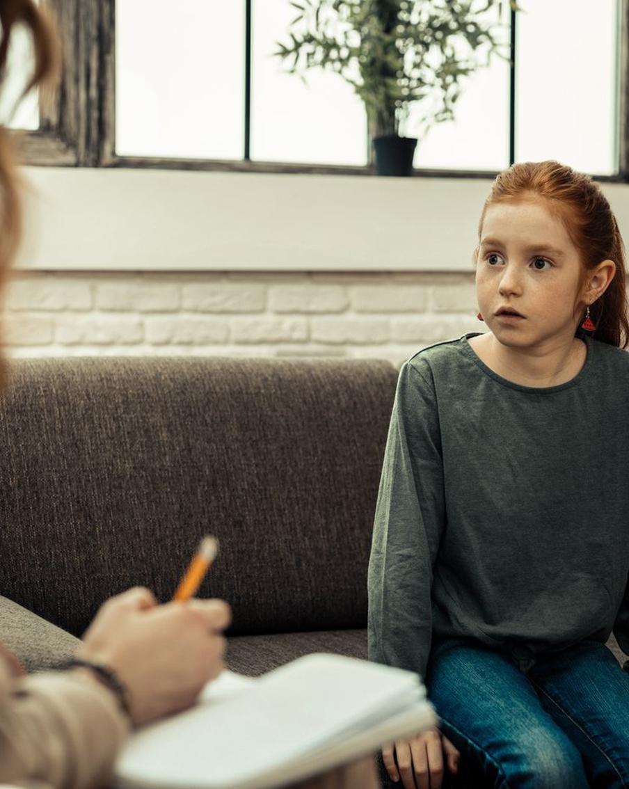 42% родителей переживают за ментальное здоровье своих детей. Это подталкивает их к посещению психолога