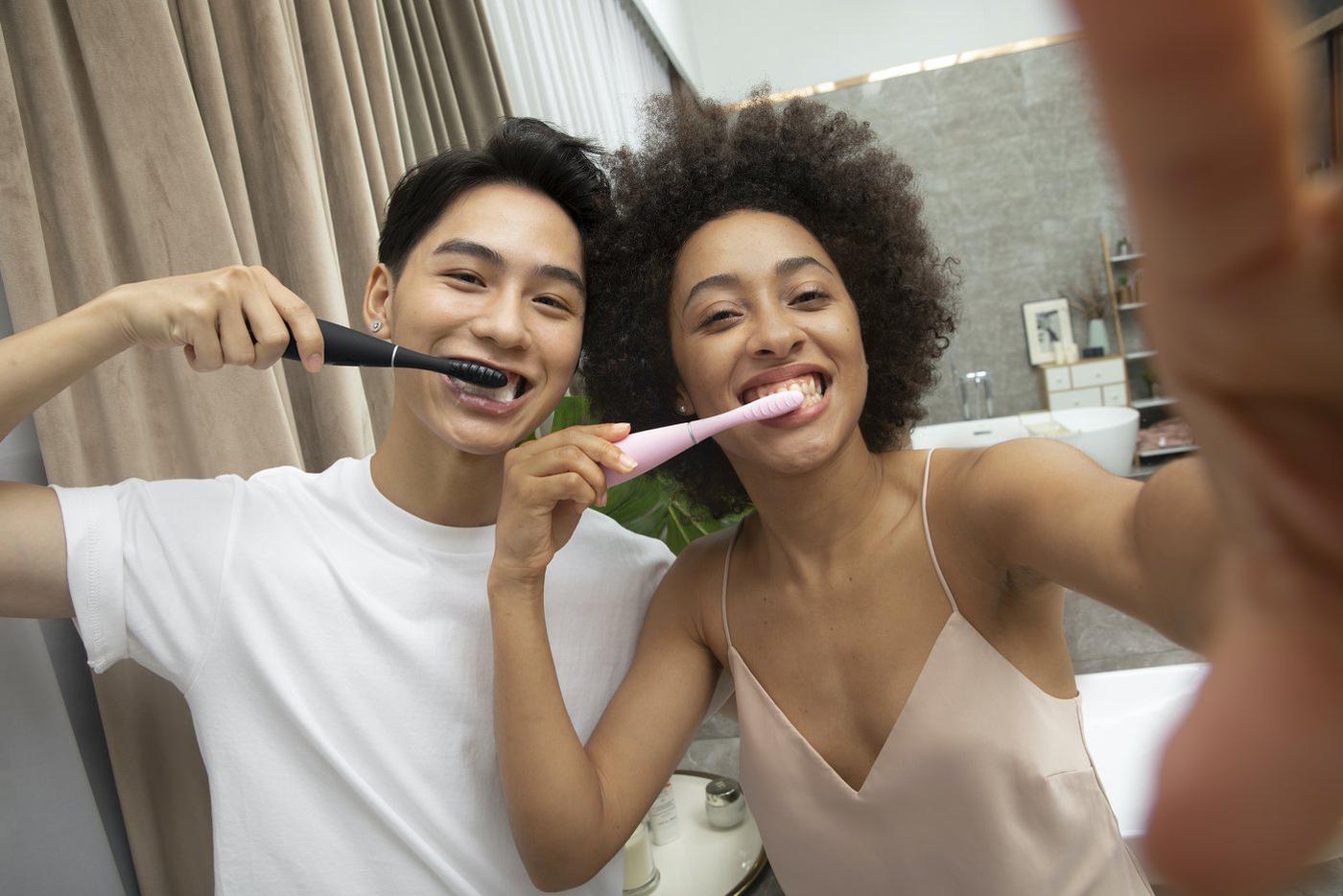 Foreo ISSA 3 – экологичная замена пластиковой зубной щётки.