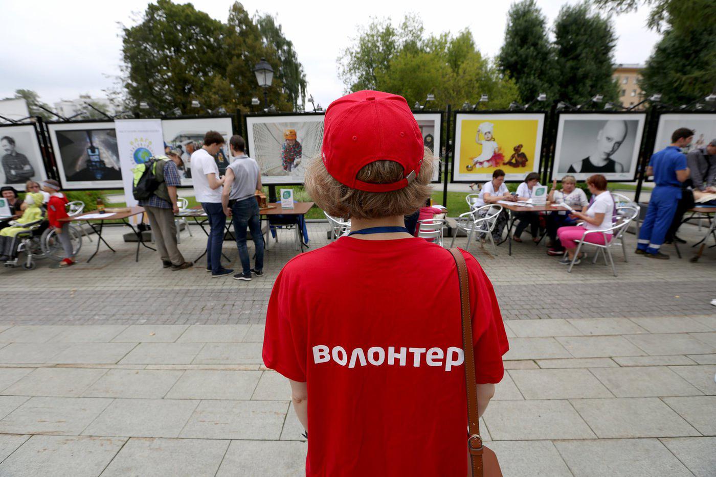 Инна Святенко: Награждение лучших волонтеров Москвы памятным знаком станет хорошей городской традицией